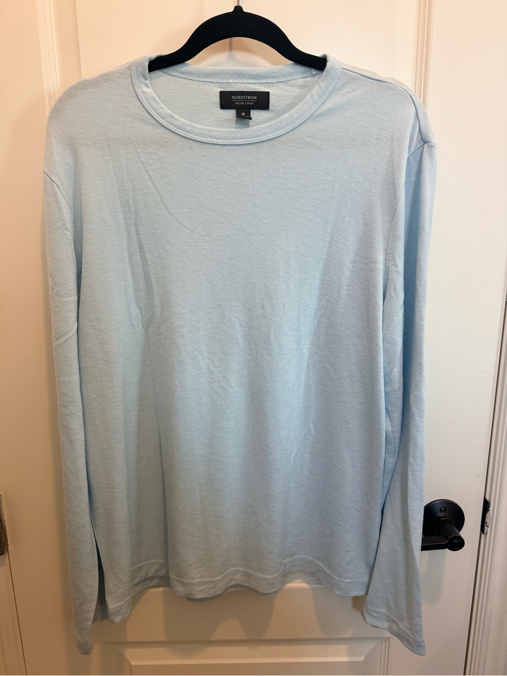 Nordstrom Men’s Pale Blue Long-Sleeve Crewneck Tee